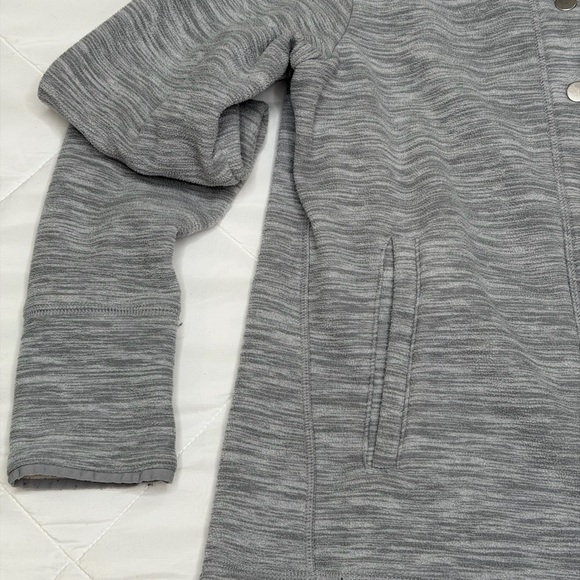 Mountain HardWear Women's Small Hoodie Fleece Jacket Snap Front Grey Cozy Gray - Picture 5 of 11